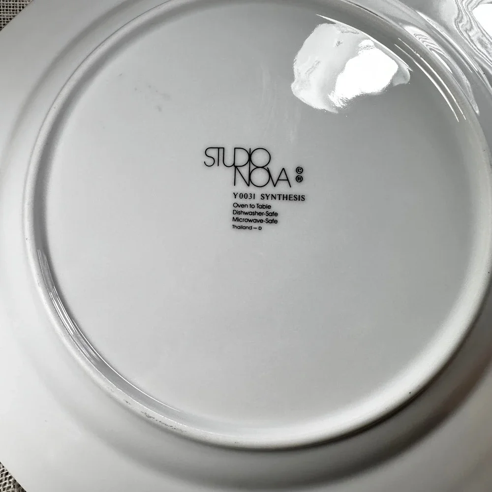 Studio Nova Synthesis Y0031 Octagonal Dinner Plates Black White Set of 2 10.5in‎